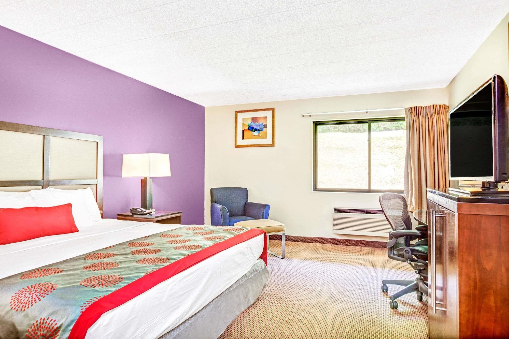 Ramada By Wyndham Rockaway Hotel Kültér fotó